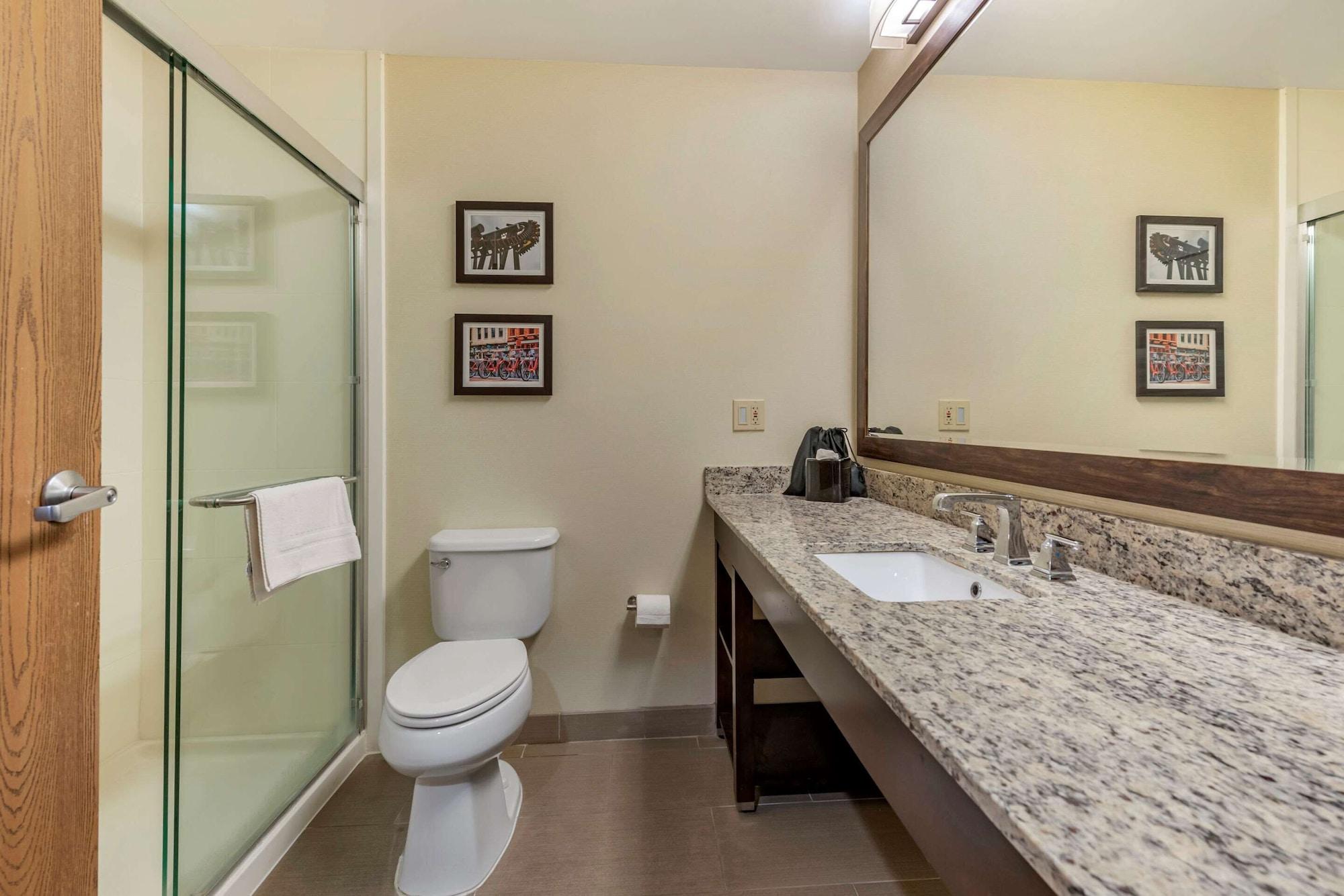 Comfort Suites Mason Near Kings Island Bagian luar foto