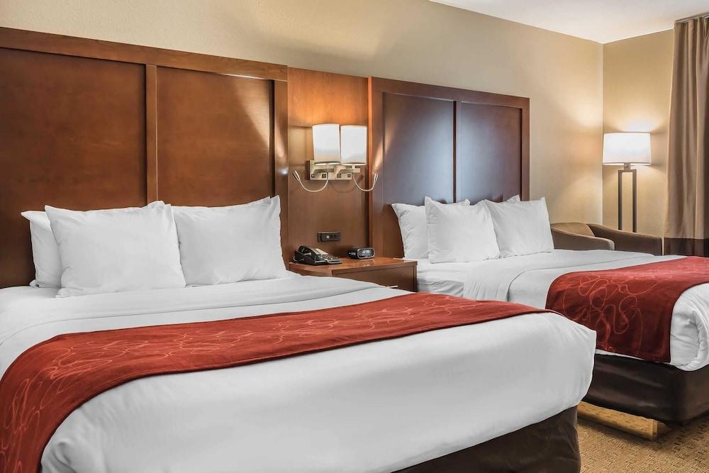 Comfort Suites Mason Near Kings Island Bagian luar foto