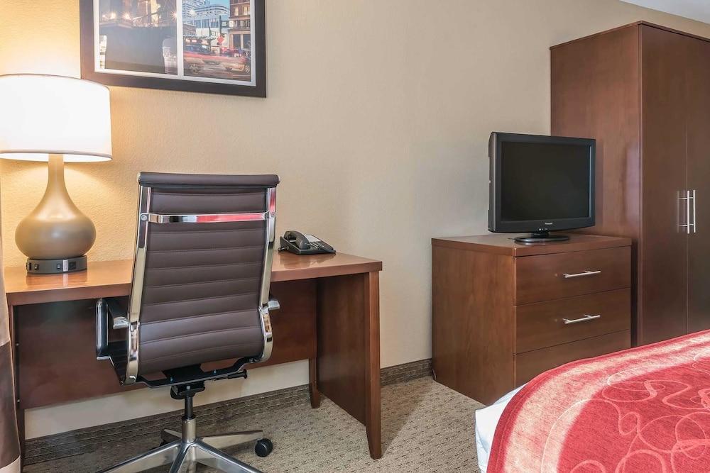 Comfort Suites Mason Near Kings Island Bagian luar foto